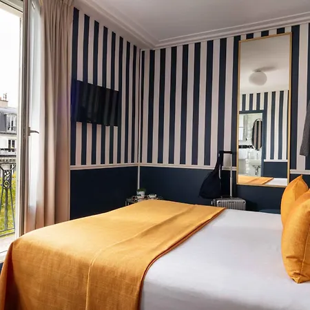 Hotel Léna Parigi