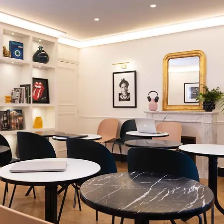 Hotel Lena Paris