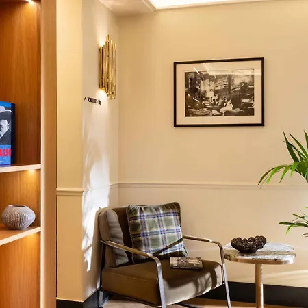 Hotel Lena 3*